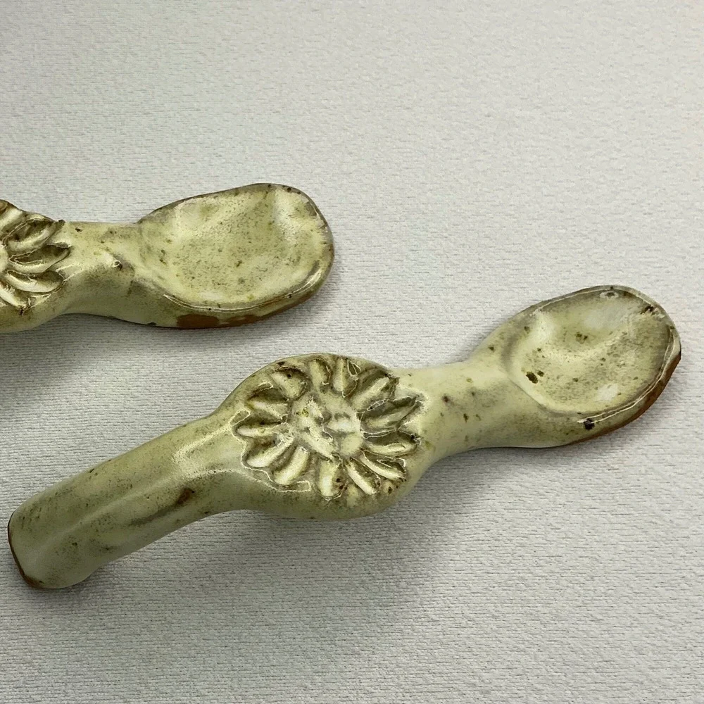 N/A handcrafted stoneware